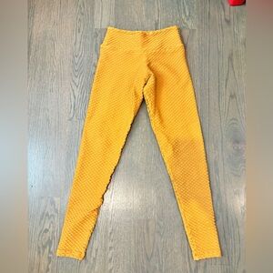 Croco yellow full length BBB